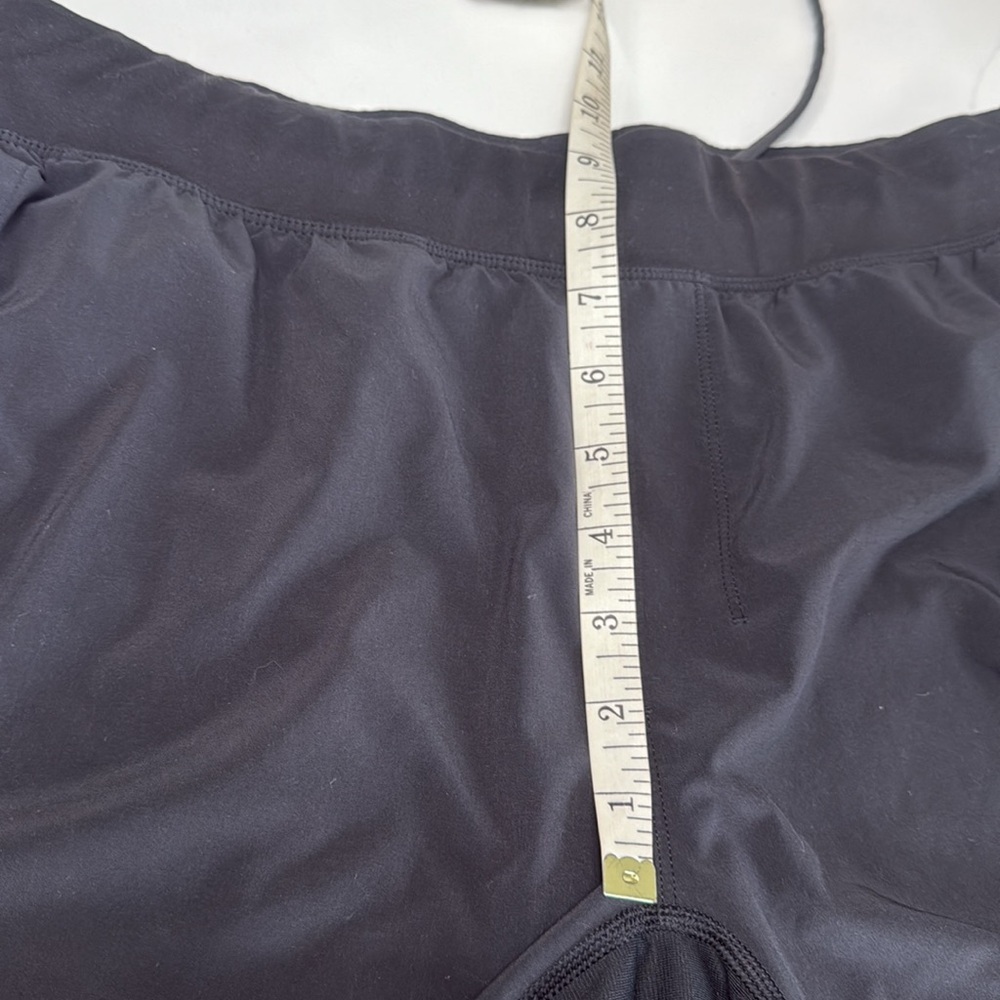 **SOLD ON MERCARI**Lululemon T.H.E. Short Linerless 11" Black mens size large - Picture 9 of 10